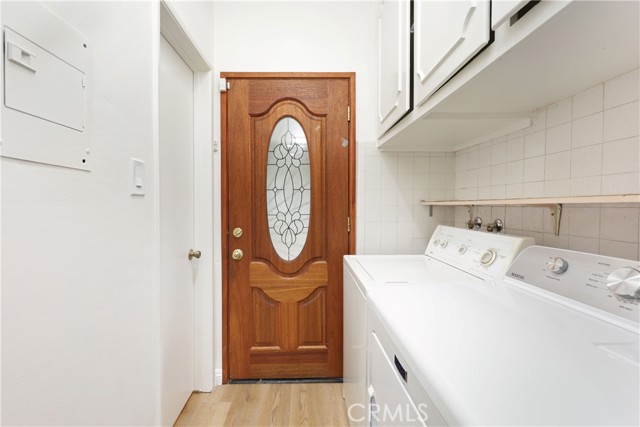 Detail Gallery Image 35 of 45 For 7333 via Rio Nido, Downey,  CA 90241 - 3 Beds | 3 Baths