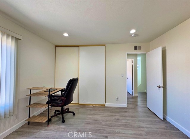 Detail Gallery Image 36 of 49 For 3534 Del Amo Blvd, Torrance,  CA 90503 - 4 Beds | 2/1 Baths