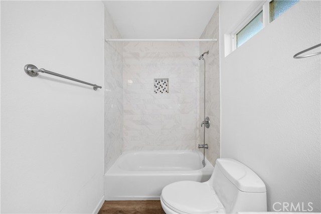 Detail Gallery Image 25 of 49 For 202 Mira Mar Ave, Long Beach,  CA 90803 - 4 Beds | 3 Baths