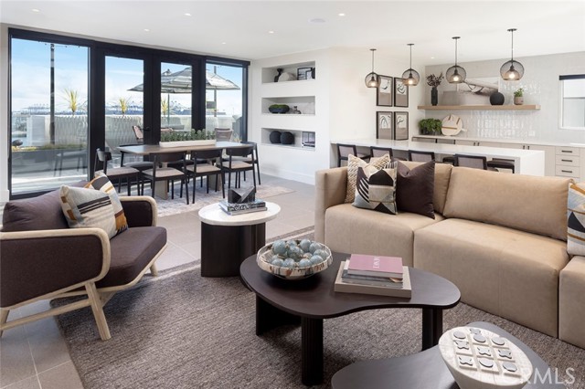 Detail Gallery Image 14 of 21 For 511 S Harbor #601,  San Pedro,  CA 90731 - 2 Beds | 2 Baths