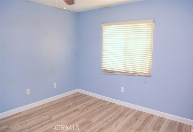 Detail Gallery Image 16 of 49 For 20030 Livorno Way, Porter Ranch,  CA 91326 - 4 Beds | 3 Baths
