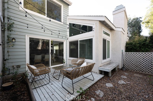 Detail Gallery Image 19 of 21 For 390 Deerfield, Irvine,  CA 92606 - 2 Beds | 1/1 Baths