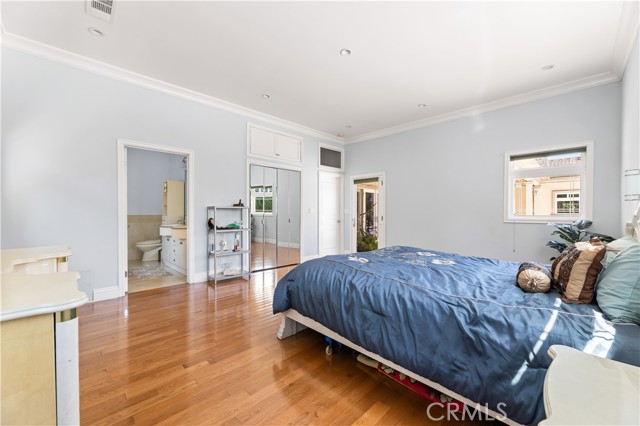 4811 Heaven Avenue, Woodland Hills CA: https://media.crmls.org/medias/0be8a6f5-a01d-40e4-b8af-9afb28543c48.jpg