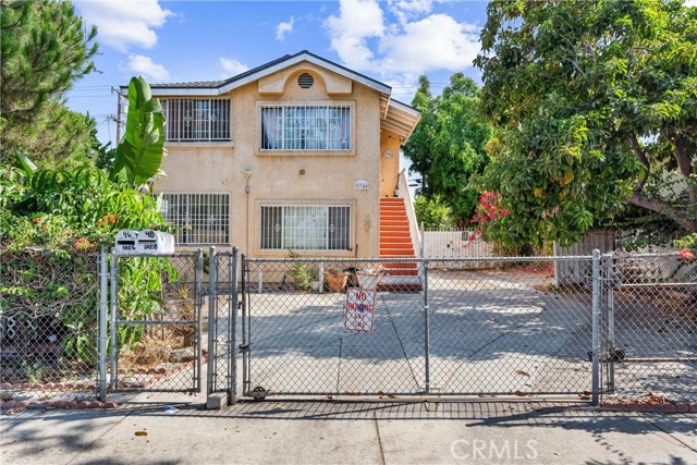 Detail Gallery Image 2 of 23 For 2748 E 58th St, Huntington Park,  CA 90255 - – Beds | – Baths