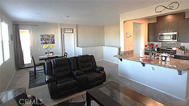 28116 Calle Lumina, Temecula CA: https://media.crmls.org/medias/0be94441-5795-4199-afda-41f6715315f6.jpg