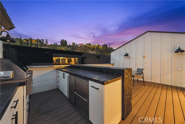 1264 Ozeta Terrace, West Hollywood CA: https://media.crmls.org/medias/0be98a20-c08e-42b2-ad76-2ef4c4e74f88.jpg