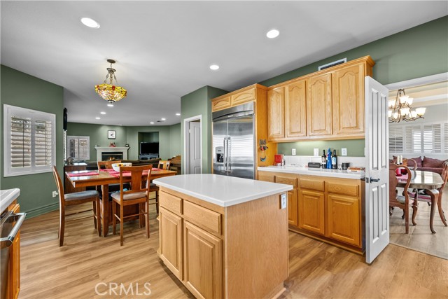 15355 Michael Crest Drive, Canyon Country CA: https://media.crmls.org/medias/0bea3835-807a-49d9-b666-6128ce1cebc6.jpg