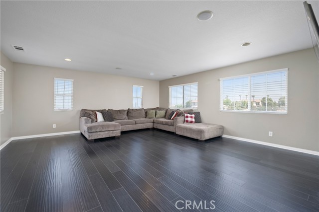 17530 Dry Run Court, Riverside CA: https://media.crmls.org/medias/0bea85a5-3072-492e-8fd7-0c4988a674c1.jpg