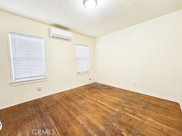 Detail Gallery Image 10 of 25 For 3726 Lee St, Los Angeles,  CA 90023 - 2 Beds | 1 Baths