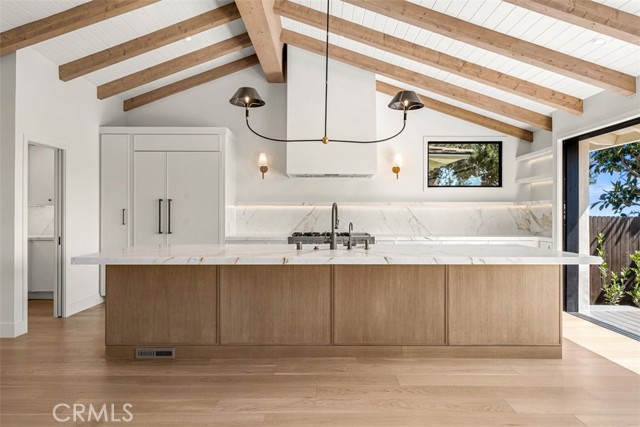 Detail Gallery Image 7 of 30 For 709 Emerald Bay, Laguna Beach,  CA 92651 - 3 Beds | 3 Baths