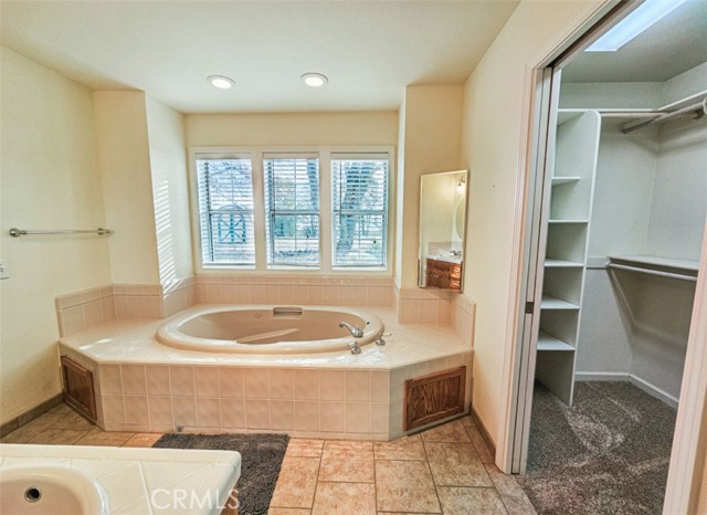 19035 Bonita Road, Red Bluff CA: https://media.crmls.org/medias/0beb4e6c-e526-4287-a69f-d35ab97514d0.jpg