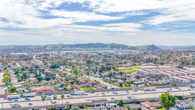 Detail Gallery Image 34 of 36 For 1315 Hillside, Pomona,  CA 91768 - 3 Beds | 2 Baths