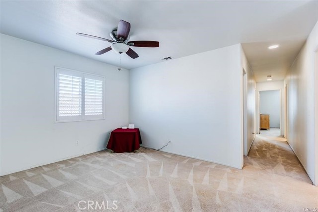 8961 Newcastle Avenue, Hesperia CA: https://media.crmls.org/medias/0bebffcd-1687-4c82-823b-20f2dbddac4c.jpg