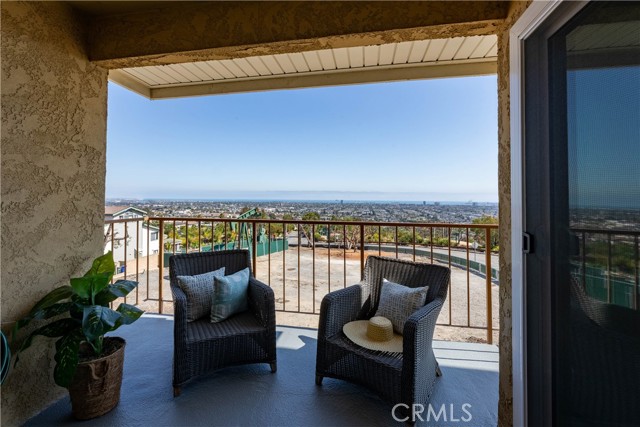 Detail Gallery Image 39 of 44 For 2240 Stanley Ave #9,  Signal Hill,  CA 90755 - 2 Beds | 2 Baths