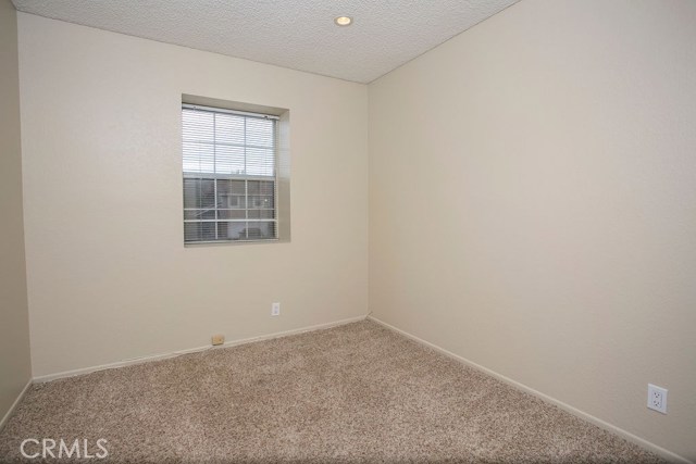 Detail Gallery Image 16 of 17 For 8482 E Amberwood St, Anaheim Hills,  CA 92808 - 3 Beds | 2/1 Baths