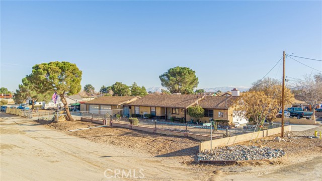 43364 41st Street, Quartz Hill, California 93536, 3 Bedrooms Bedrooms, ,Residential,For Sale,43364 41st Street,CRSR24231250