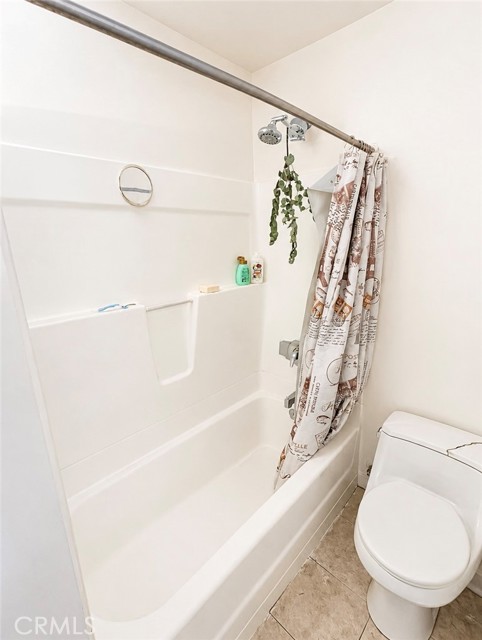 12229 Alta photo 40