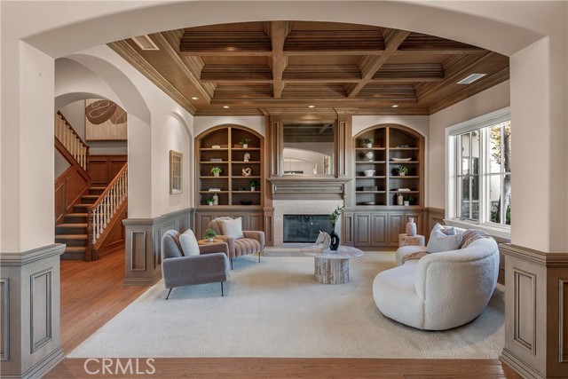 Detail Gallery Image 5 of 60 For 24862 Wooded Vista, West Hills,  CA 91307 - 5 Beds | 5 Baths