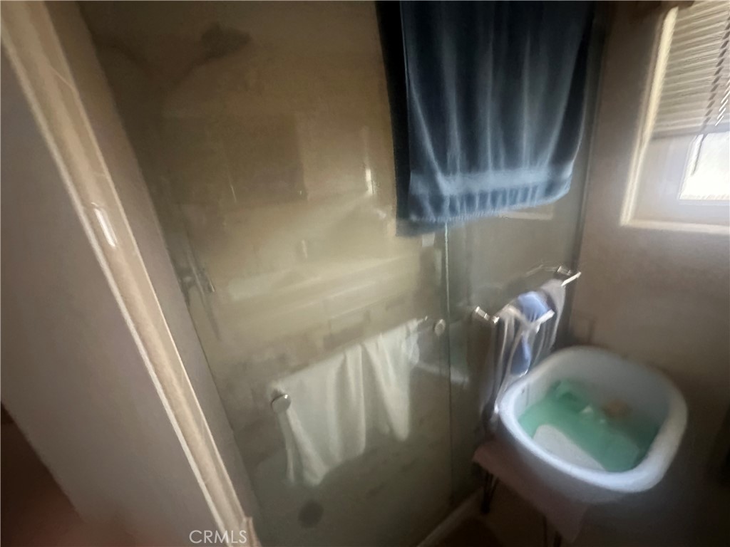 https://media.crmls.org/medias/0bed9382-6d65-4eb5-a77a-2505d7e64175.jpg?preset=X-Large