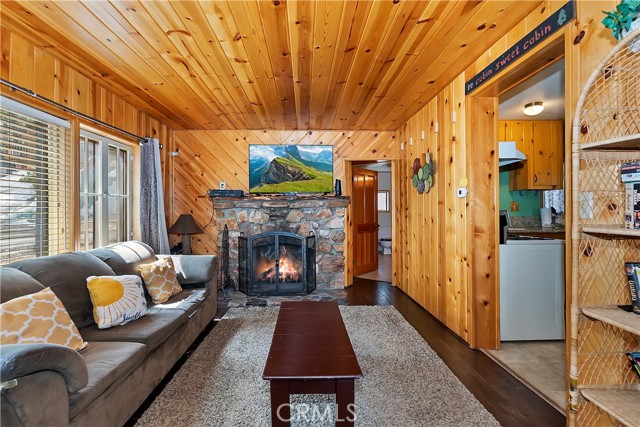 1118 Clubview Avenue, Big Bear City, CA, 92315 1118 Clubview Avenue, Big Bear City, CA, 92315