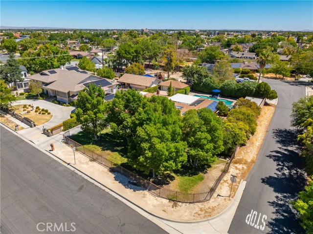 Detail Gallery Image 67 of 69 For 43804 Fenner Ave, Lancaster,  CA 93536 - 5 Beds | 2 Baths