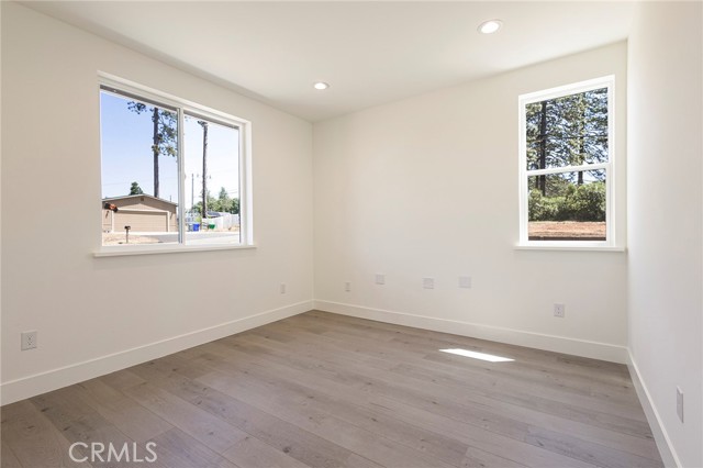 Detail Gallery Image 22 of 28 For 1890 Arrowhead Dr, Paradise,  CA 95969 - 3 Beds | 2 Baths