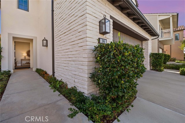 146 Bellini, Irvine CA: https://media.crmls.org/medias/0befc24b-20b4-4fd6-81a0-f033ead40934.jpg