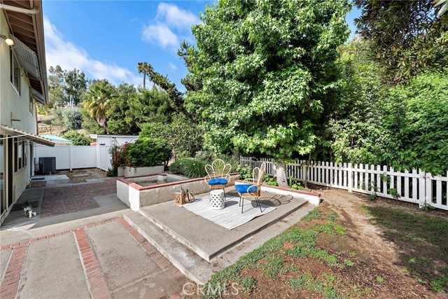 Image 36 of 43 For 22622 La Quinta Drive