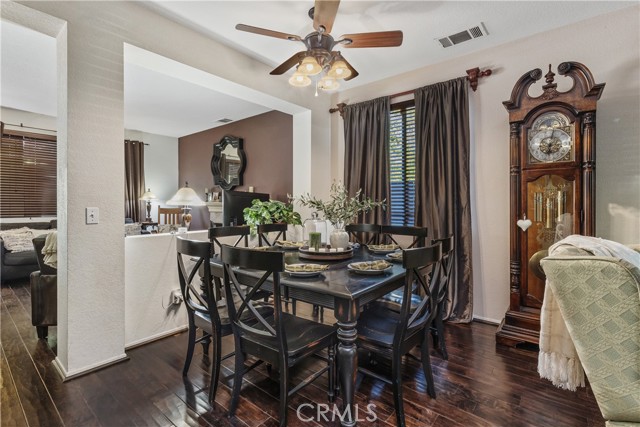 23 Red Coat Place, Irvine CA: https://media.crmls.org/medias/0bf08948-a584-428a-8d64-b620fd3f4319.jpg