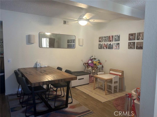 4831 Lago Drive, Huntington Beach CA: https://media.crmls.org/medias/0bf0e875-0649-44ec-8cd4-ed4ed4a6531e.jpg