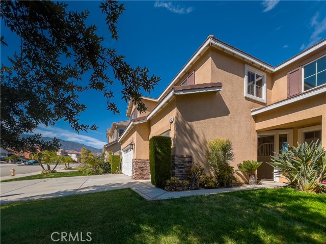 Image 3 for 6153 Chantel Dr, Fontana, CA 92336