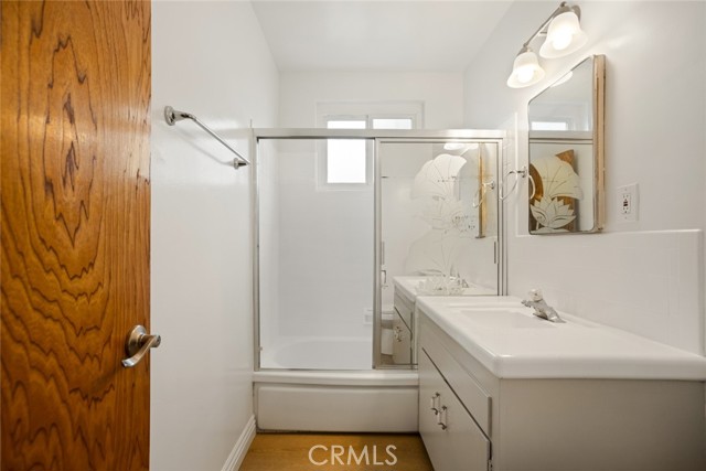 740 W 27th Street, San Pedro CA: https://media.crmls.org/medias/0bf1ad18-9379-414c-bd98-af4bc0058c32.jpg