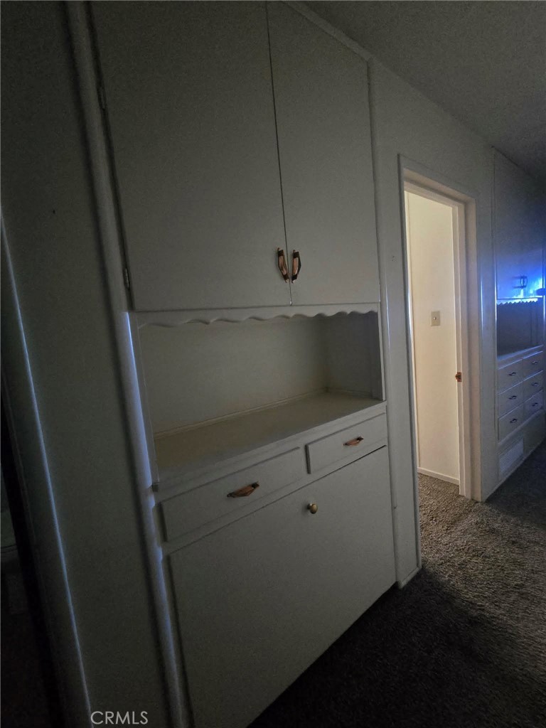 https://media.crmls.org/medias/0bf1b675-1f59-4ecd-811c-a65e8d50f8ef.jpg?preset=X-Large