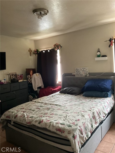4465 Lovett Street, Commerce CA: https://media.crmls.org/medias/0bf31050-9a55-4631-bbca-a23674006a86.jpg