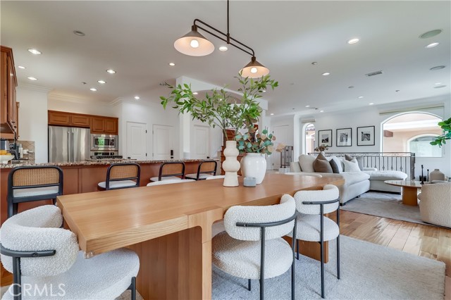 Detail Gallery Image 16 of 53 For 1902 Marshallfield Ln a,  Redondo Beach,  CA 90278 - 4 Beds | 3/1 Baths