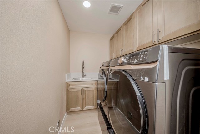 5338 S Chariton Avenue, Ladera Heights CA: https://media.crmls.org/medias/0bf42857-54ca-404c-9bd3-2bd4bb4cc518.jpg