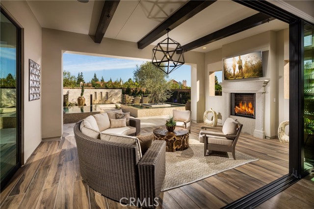 California Room: Foxwood Tuscan - Canyon Oaks Collection
INCLUSIONS: Fully Furnished model home, professionally decorated with designer finishes throughout and lush landscaping. 
EXCLUSIONS: Model home sold as is.