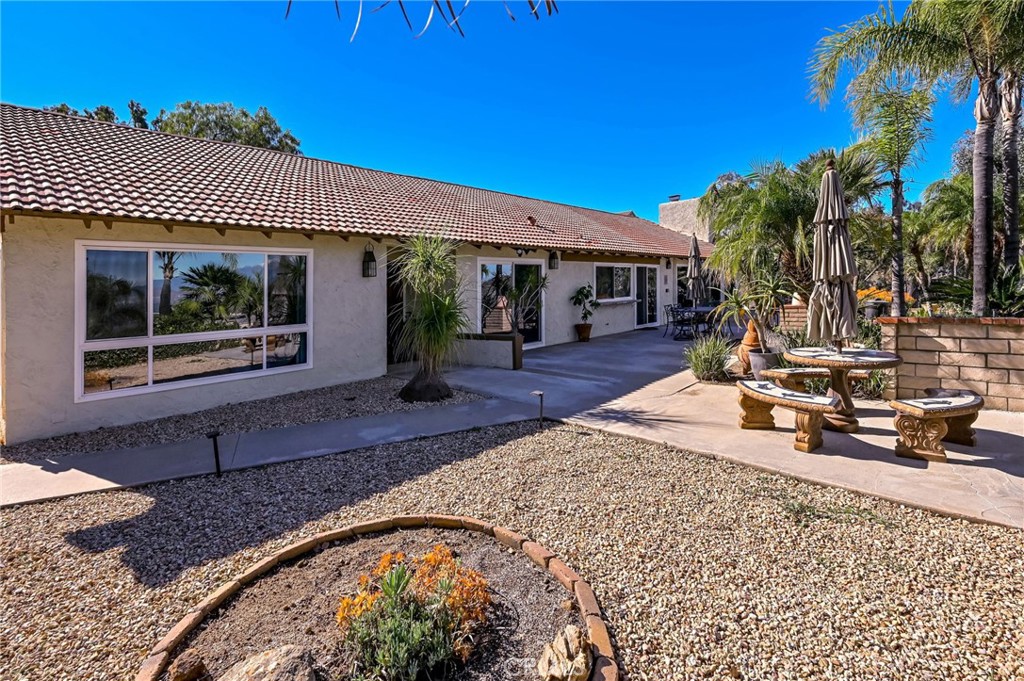 MLS #OC25274602 image #40