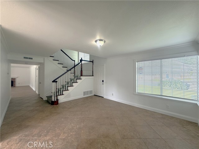 Detail Gallery Image 4 of 24 For 3898 Middleton Pl, Riverside,  CA 92505 - 4 Beds | 2/1 Baths