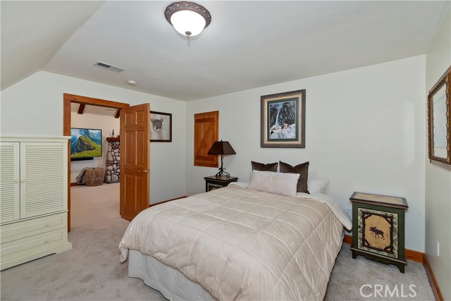 Detail Gallery Image 33 of 53 For 28637 Shenandoah, Lake Arrowhead,  CA 92352 - 4 Beds | 2/1 Baths