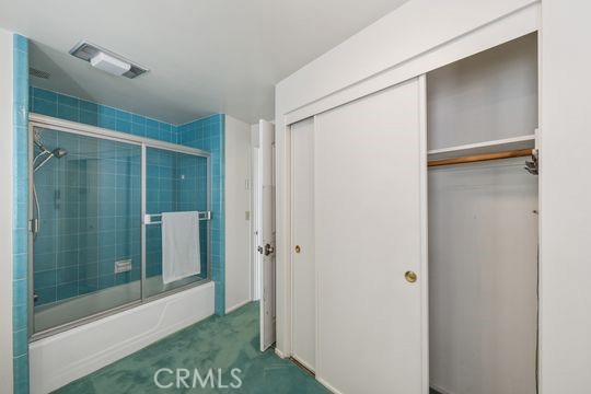 https://media.crmls.org/medias/0bf5d24f-ad57-4cc7-81ef-0739ff5d9106.jpg?preset=X-Large