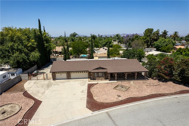Image 41 of 51 For 26555 Lore Heights Court