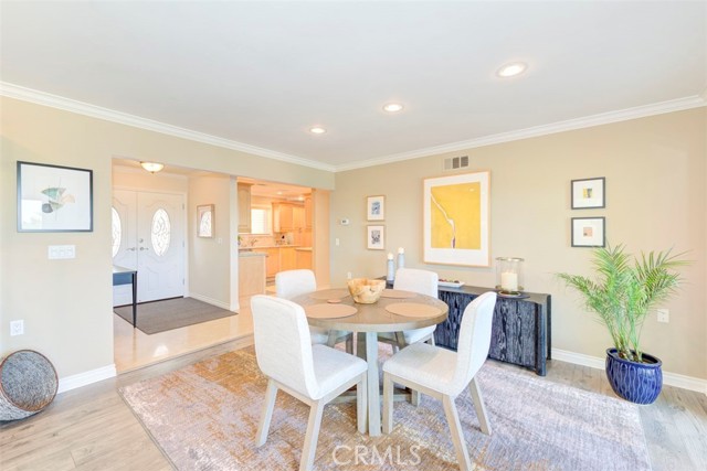 3242 San Amadeo, Laguna Woods CA: https://media.crmls.org/medias/0bf77e0a-e2b1-46cd-bc85-d0abb2ed3f54.jpg