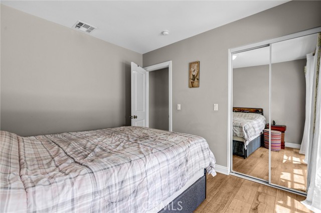 18026 Duncan Street, Encino CA: https://media.crmls.org/medias/0bf7d5b2-767b-4be0-94dc-7e8969f10239.jpg
