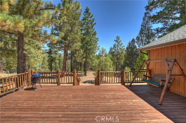 Detail Gallery Image 31 of 38 For 42057 Sky View Ridge, Big Bear Lake,  CA 92315 - 3 Beds | 2 Baths