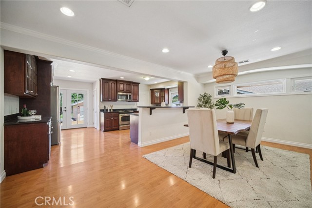 Detail Gallery Image 14 of 53 For 519 E Howard St, Pasadena,  CA 91104 - 3 Beds | 1/1 Baths