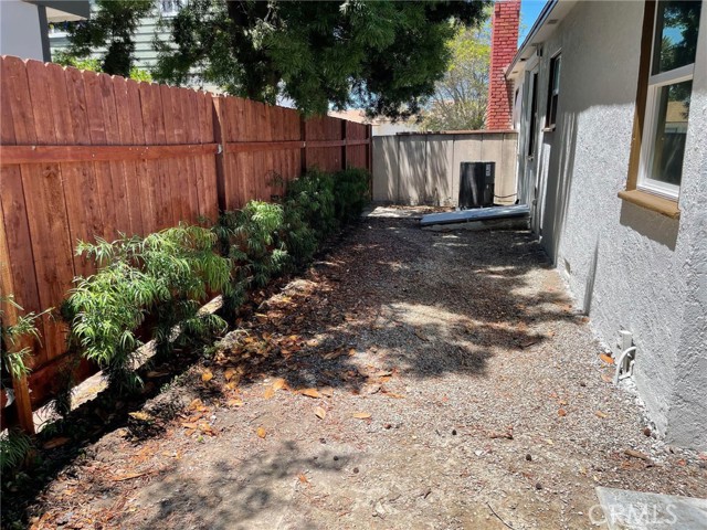 21804 Halldale Avenue, Torrance CA: https://media.crmls.org/medias/0bf84853-bb28-4861-a7ba-6053046778f3.jpg