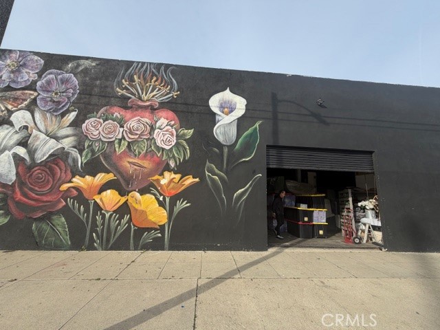 Image 7 of 54 For 1303 Anaheim Street