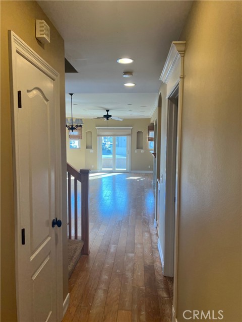 Detail Gallery Image 16 of 47 For 121 21st, Huntington Beach,  CA 92648 - 3 Beds | 4/1 Baths