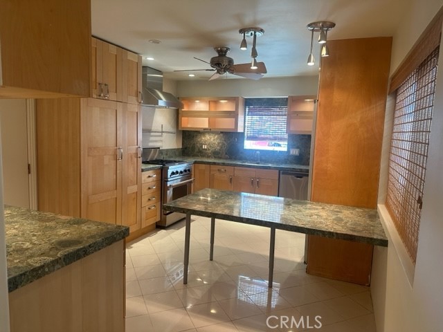 MLS# OC24008288